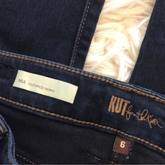 KUT from the Kloth Mia Toothpick Skinny Jean - Picture 10 of 13